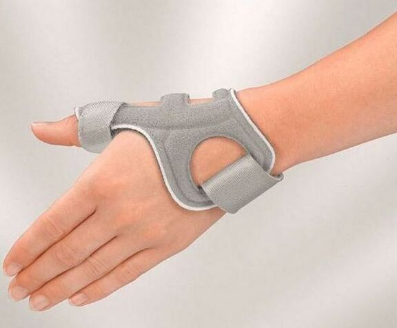 Thumb clamp to relieve pain